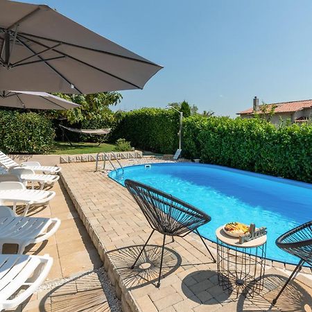 Apartman Dobrec Porec Exterior photo