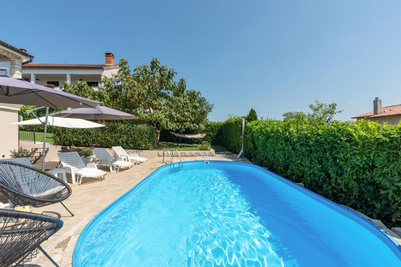 Apartman Dobrec Porec Exterior photo