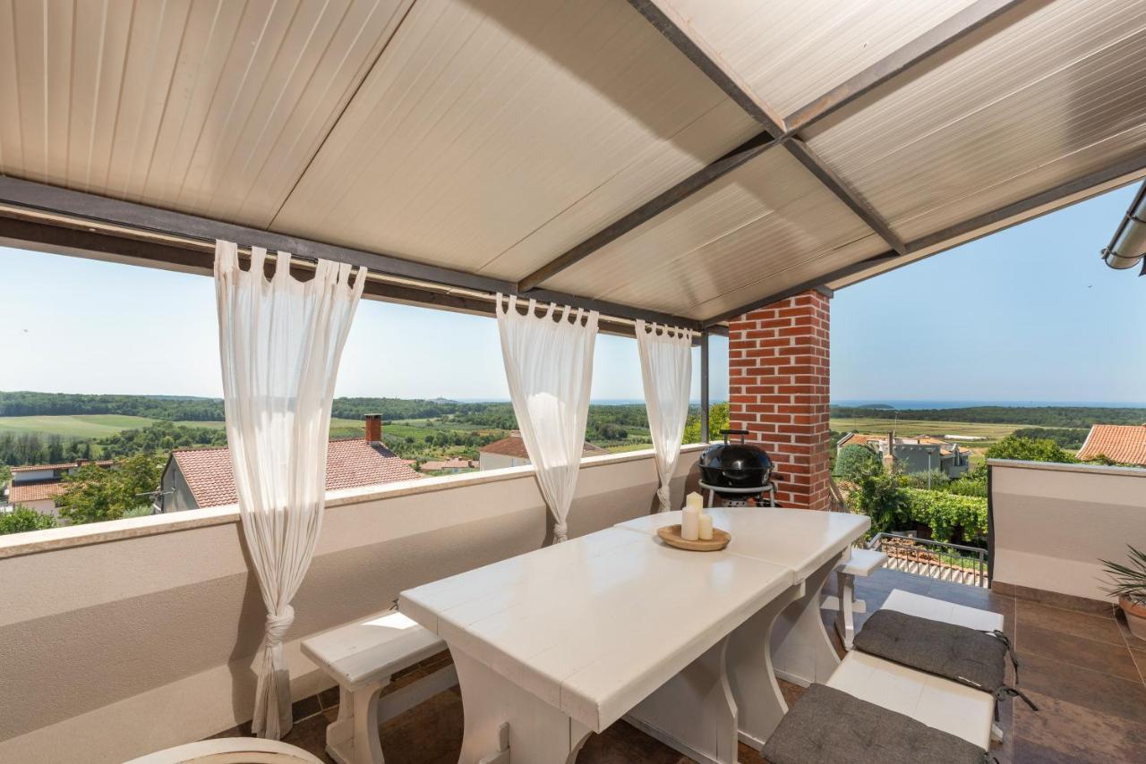 Apartman Dobrec Porec Exterior photo