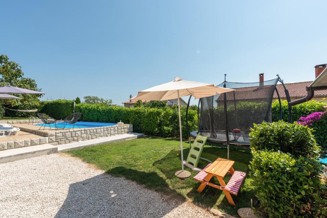Apartman Dobrec Porec Exterior photo
